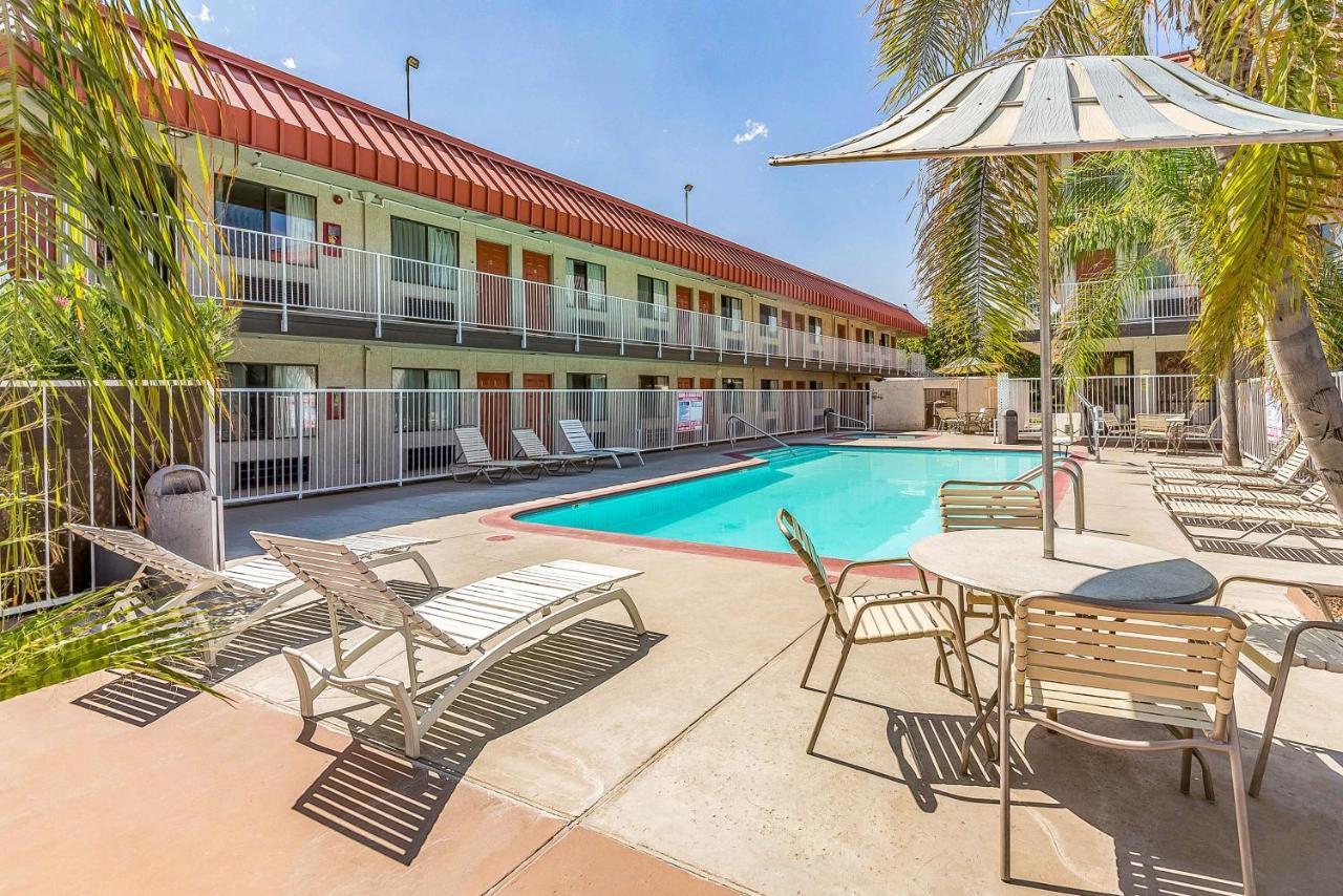 Studio 6-Fresno, Ca - Extended Stay Pinedale Exterior photo