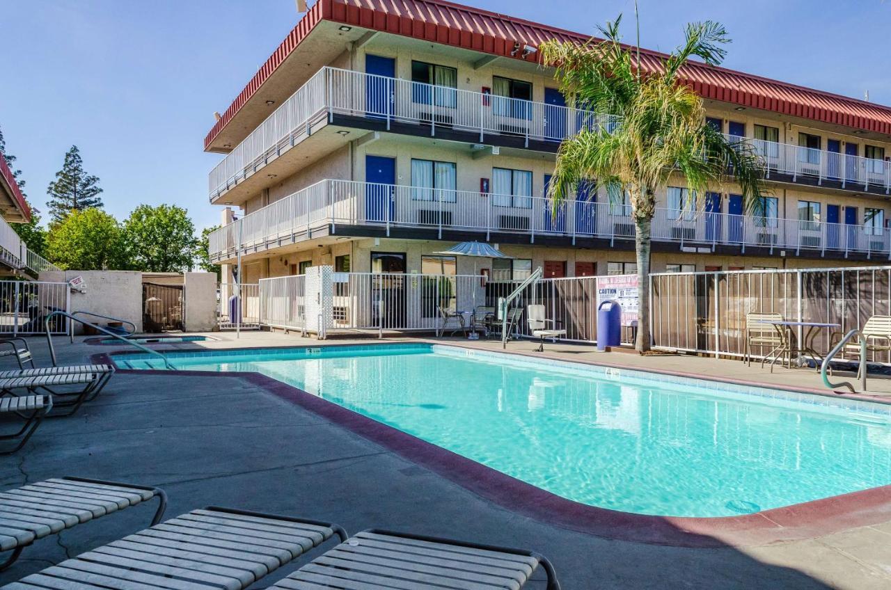 Studio 6-Fresno, Ca - Extended Stay Pinedale Exterior photo