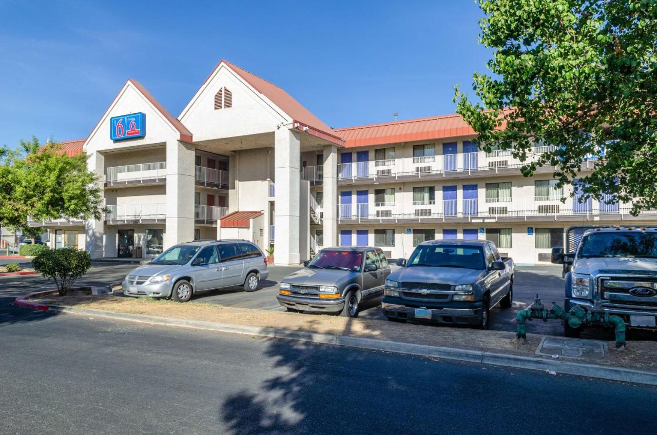 Studio 6-Fresno, Ca - Extended Stay Pinedale Exterior photo